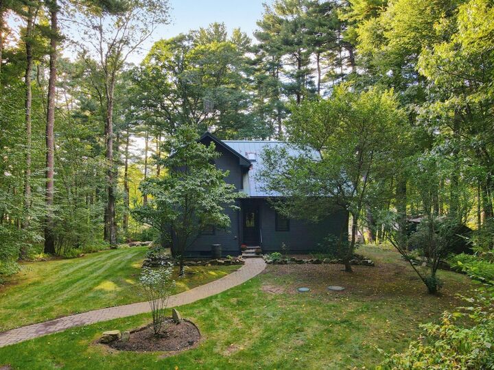 Property Photo: 510 Mendon St MA 01569