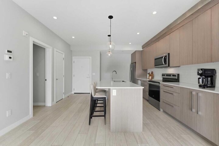 Property Photo: 60 Skyview Ranch Road NE 2301 AB T3N 2J8