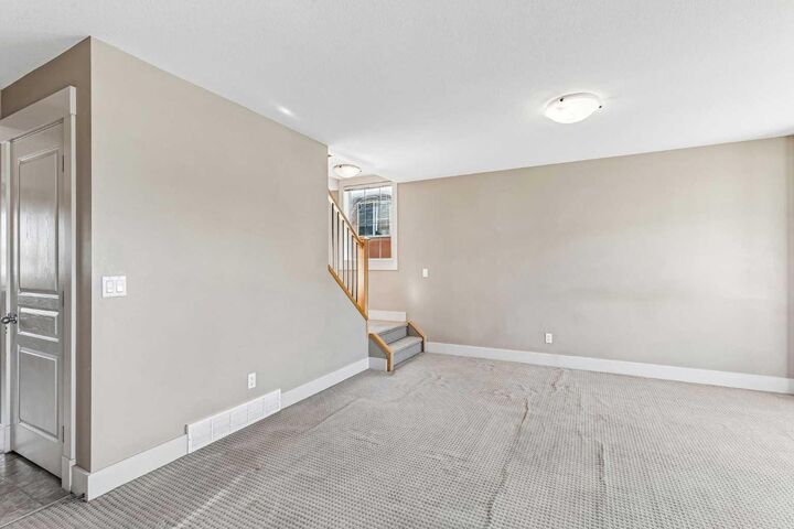 Property Photo:  1005 Taradale Drive NE  AB T3J 0E7 