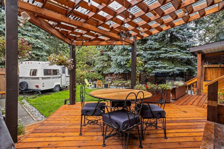 Property Photo: 118 Rundle Drive AB T1W 2L9