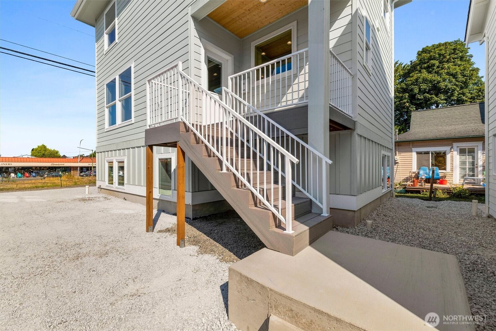 Property Photo: 2509 Peabody Street WA 98225