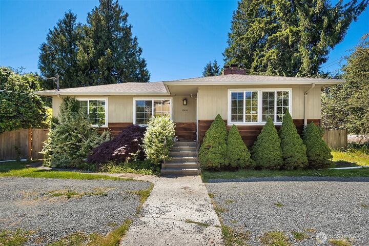 Property Photo:  16414  48th Avenue W  WA 98026 
