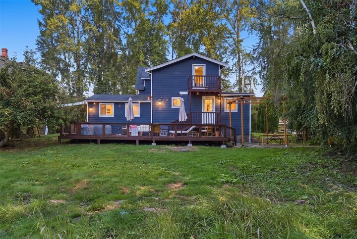 Property Photo: 9624 Lowell Snohomish River Road WA 98296