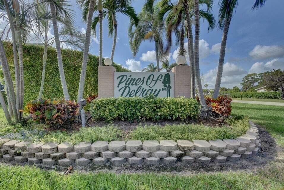 Property Photo:  1160 Mahogany Way 103  FL 33445 