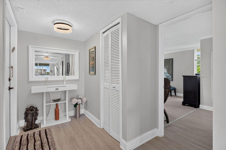 Property Photo: 2901 S Palm Aire Drive 610 FL 33069