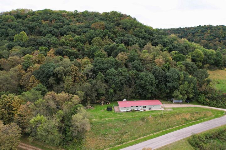 Property Photo: 31187 County F Road WI 53518