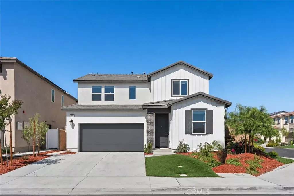 Property Photo:  588 Calderwood Lane  CA 92377 