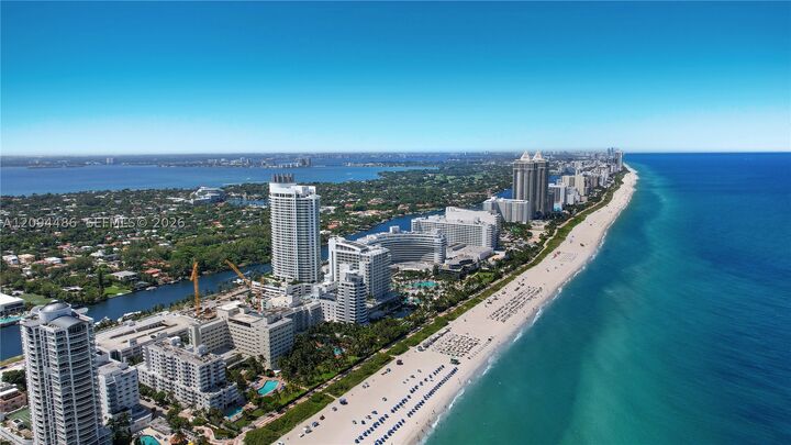 Property Photo:  4401 Collins Ave 1815  FL 33140 