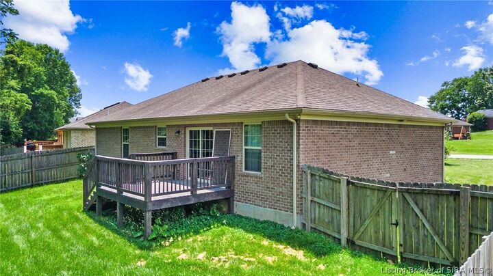 Property Photo: 8840 Saddle Ridge Trail IN 47111