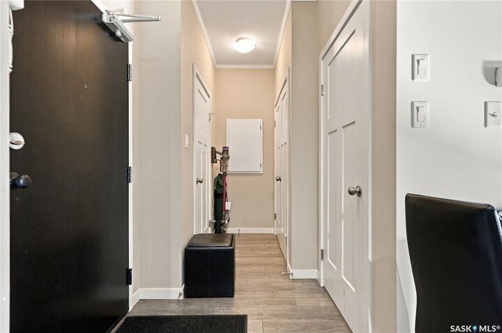 Property Photo:  720 Baltzan Boulevard 108  SK S7W 0W6 