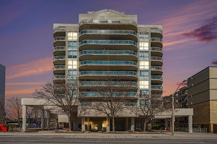 Property Photo:  398 Eglinton Avenue E 1009  ON M4P 3H8 