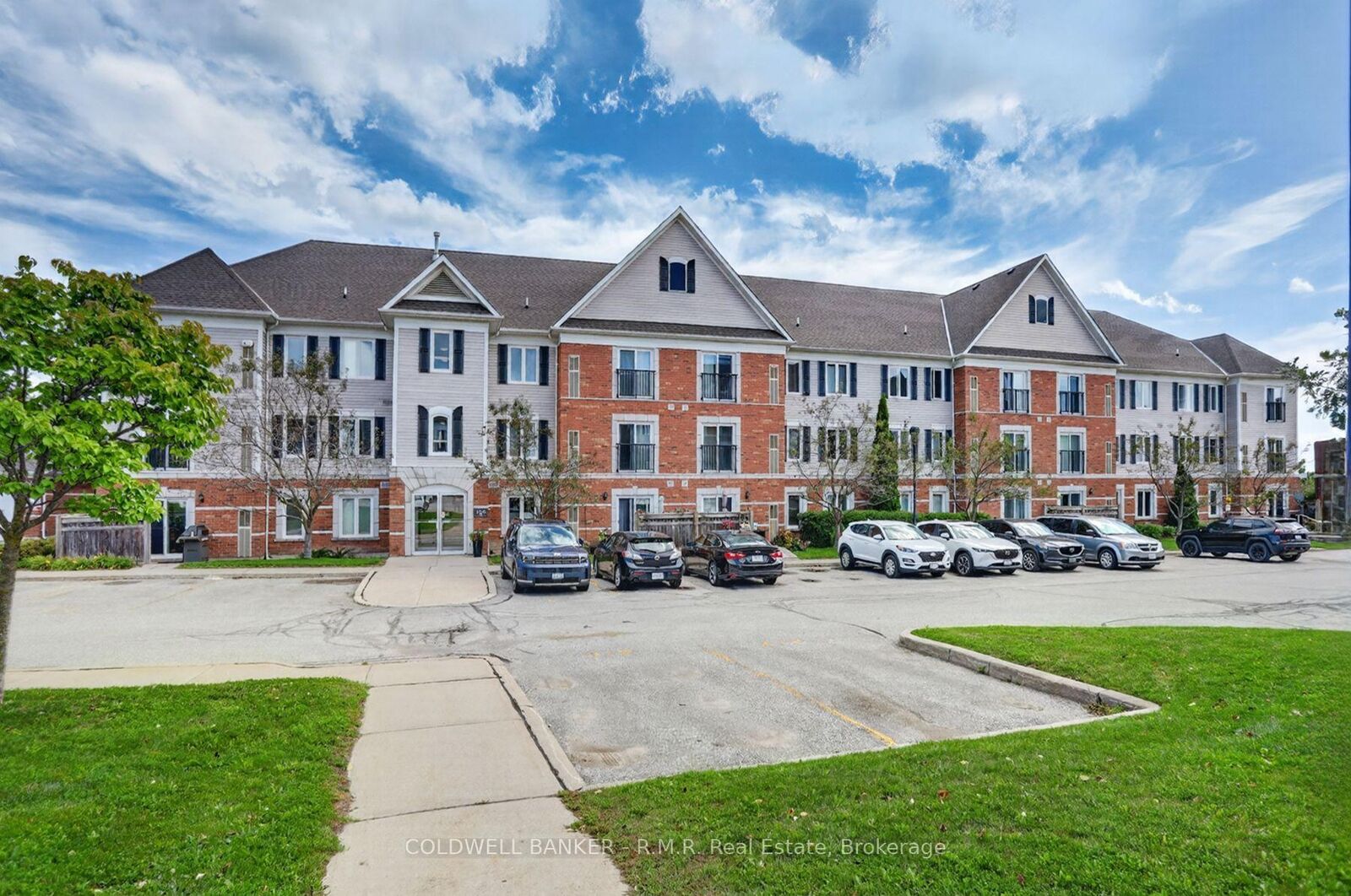 Property Photo:  106 Aspen Springs Drive 210  ON L1C 5N7 