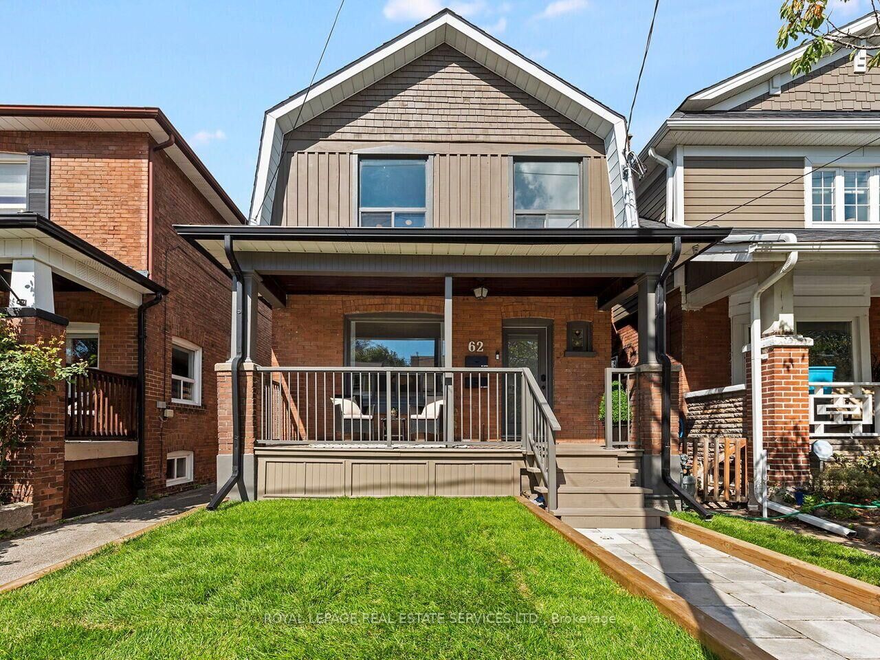 Photo de la propriété:  62 Newmarket Avenue  ON M4C 1V9 