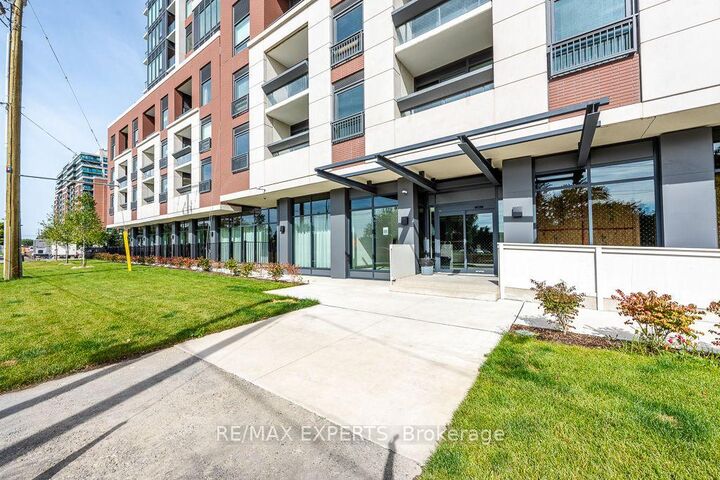 Property Photo:  4010 Eglinton Avenue W 2222  ON M9A 0G5 
