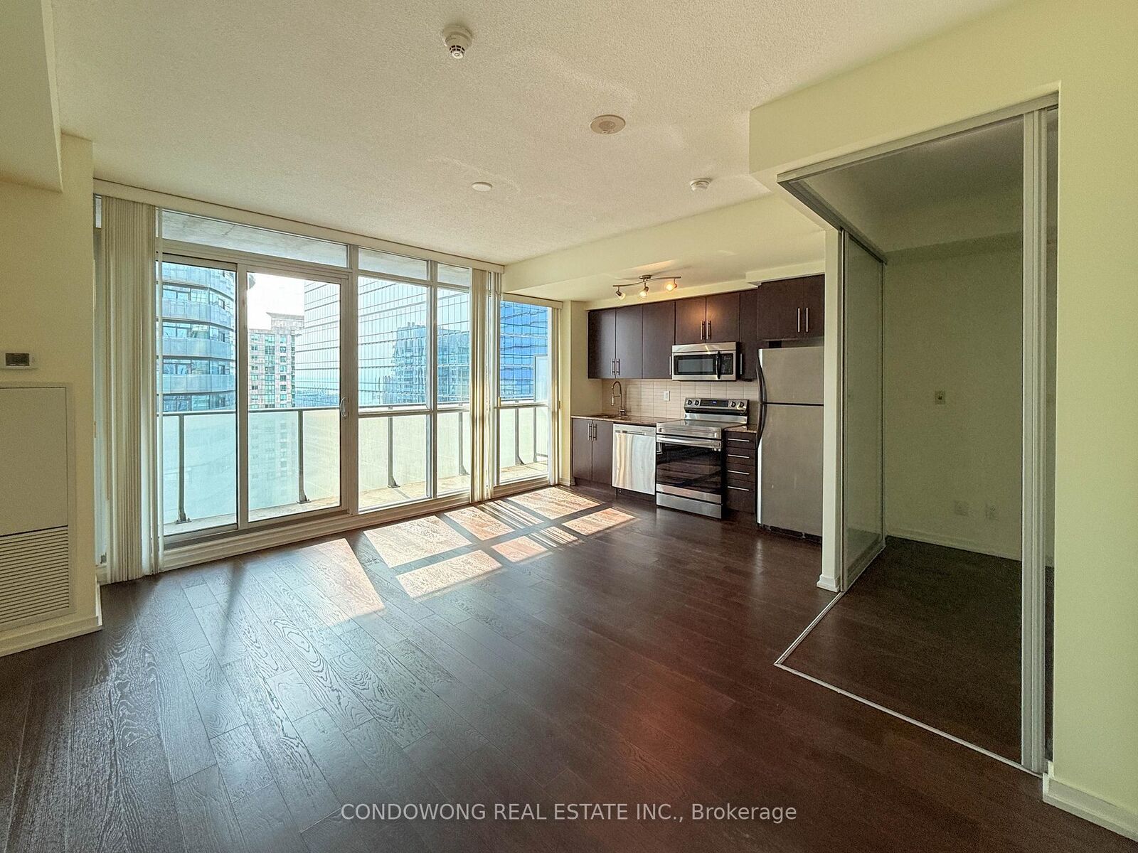 Property Photo: 55 Bremner Boulevard 2611 ON M5J 0A6