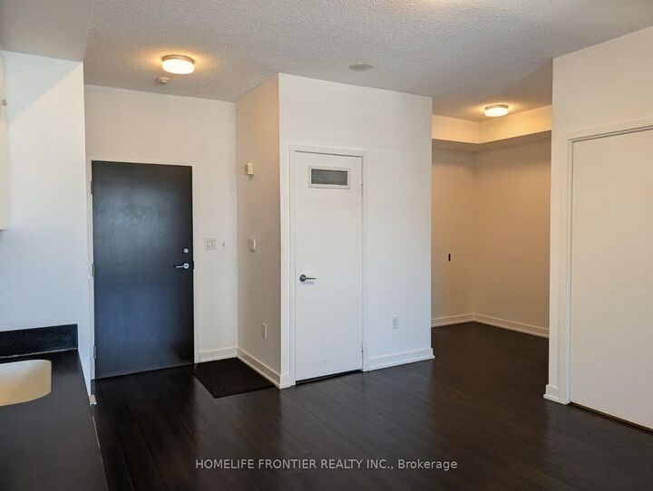 Property Photo:  151 Dan Leckie Way 1017  ON M5V 4B2 