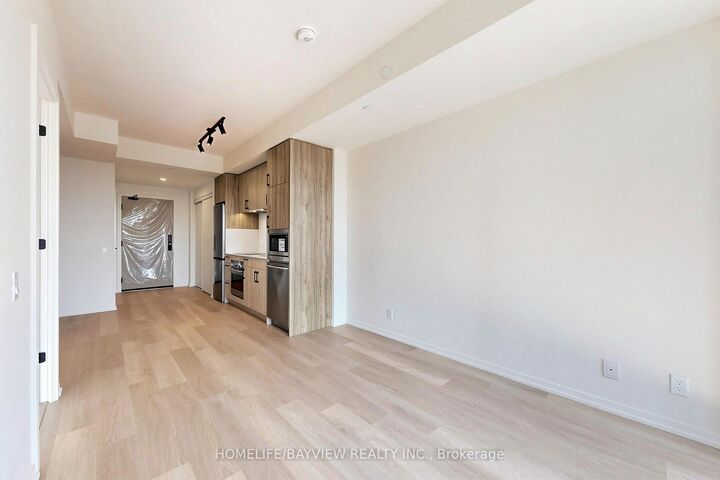 Property Photo:  109 Erskine Avenue 1706  ON M4P 0G6 