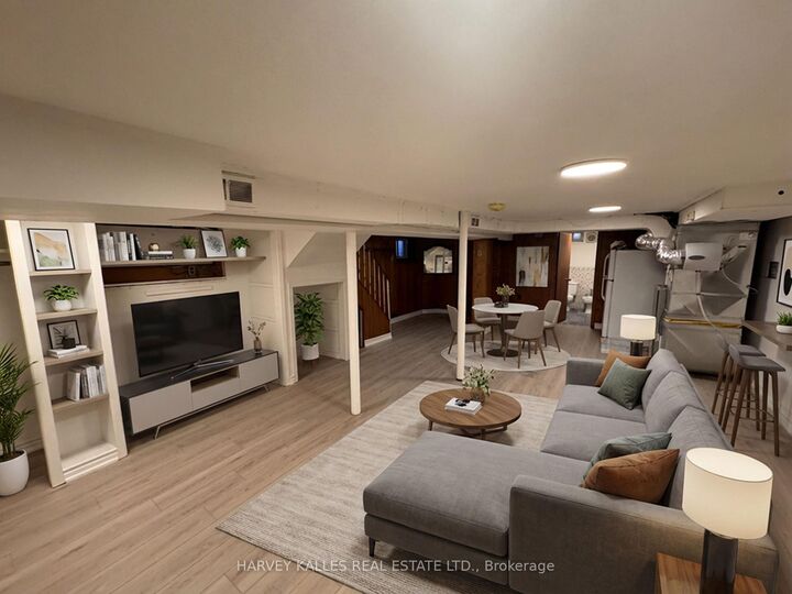 Property Photo:  628 Manning Avenue Lower  ON M6G 2V9 