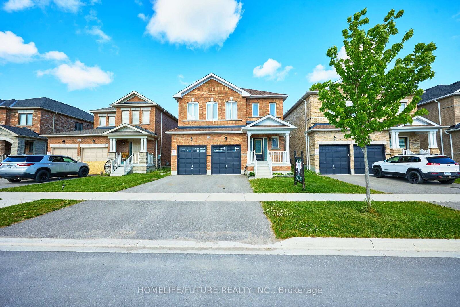 Property Photo:  44 Terry Clayton Avenue  ON L0K 1A0 