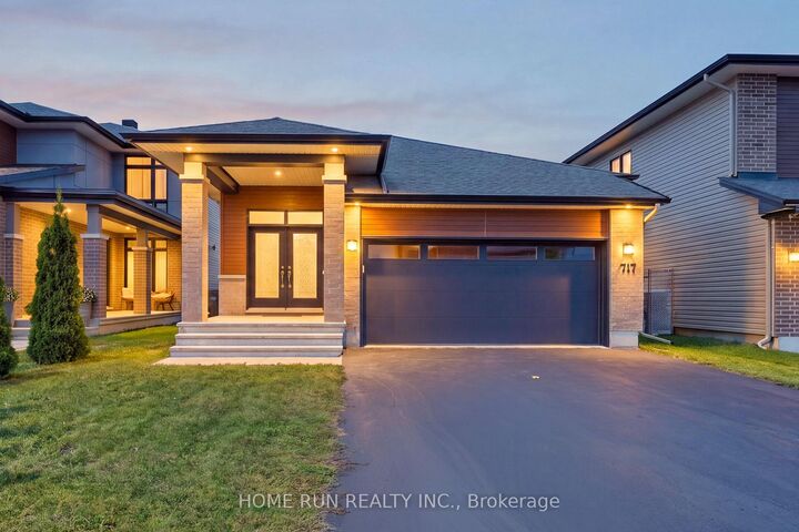 Property Photo:  717 Octave Grove  ON K1X 0C3 