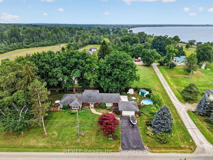 Photo de la propriété:  2631 Thompson Road  ON L2A 5M4 