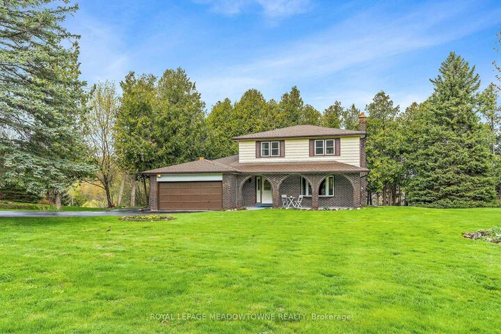 Photo de la propriété:  39 Wildwood Road  ON L7G 2W8 