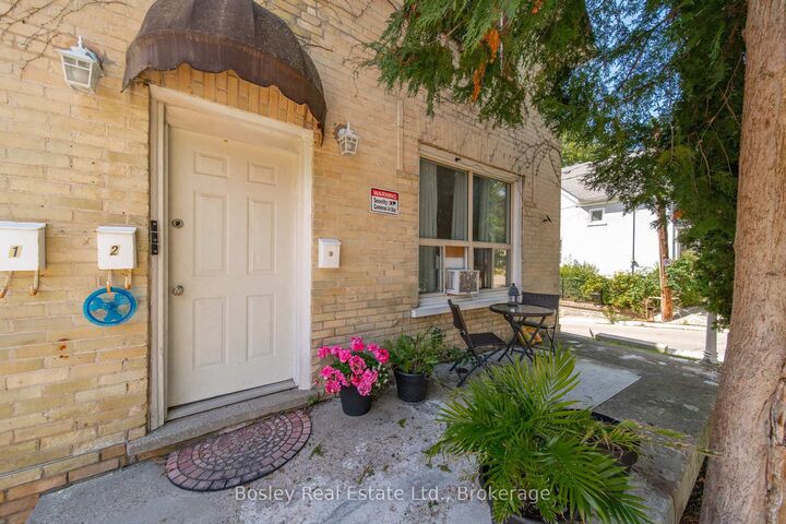 Property Photo:  63 St George Street Unit 1  ON N2G 2T1 