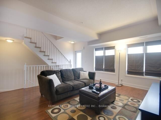 Property Photo:  5 Richgrove Drive E 208  ON M9R 0A3 
