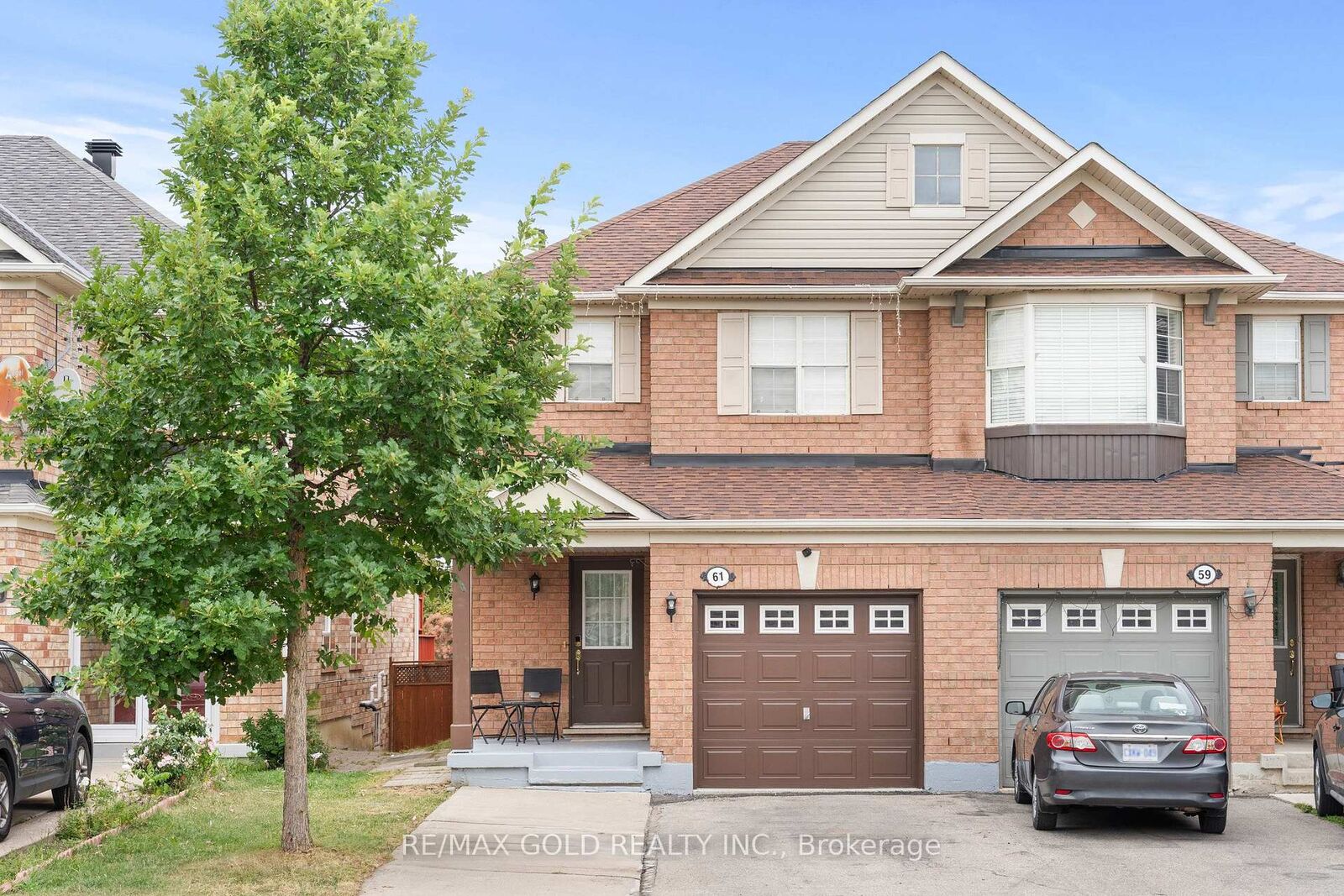 Property Photo: 61 Herdwick Street ON L6S 6L6