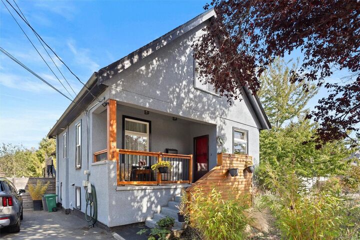 Property Photo:  1746 Pembroke St  BC V8R 1W6 