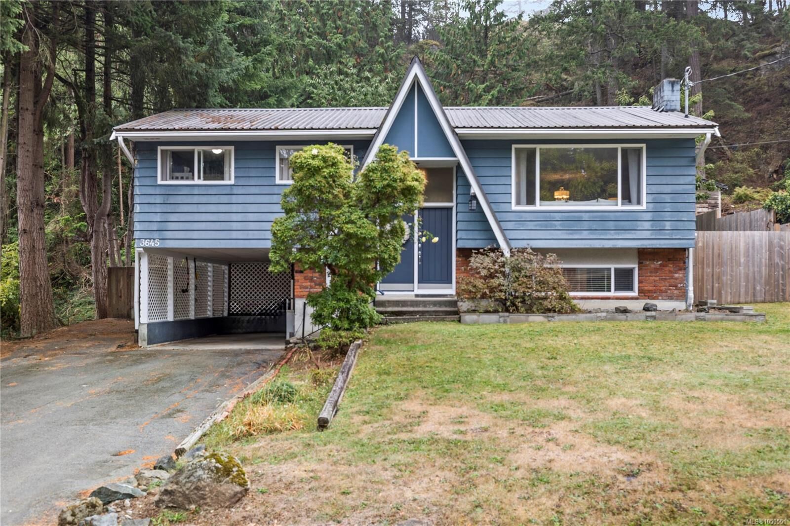 Property Photo:  3645 Sunrise Pl  BC V9T 2S7 