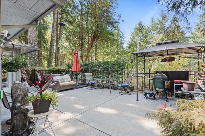 Property Photo:  661 Millstream Lake Rd  BC V9B 6E9 