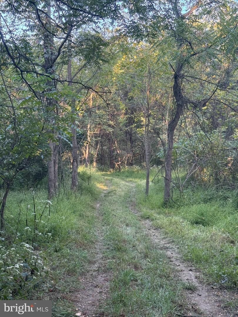 Property Photo:  29 Linda Drive  PA 17050 