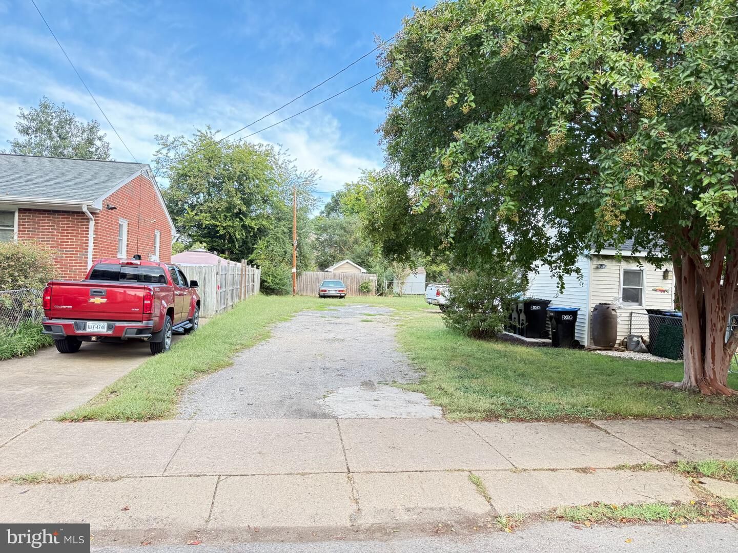 Property Photo: 607 Stuart Street VA 22401