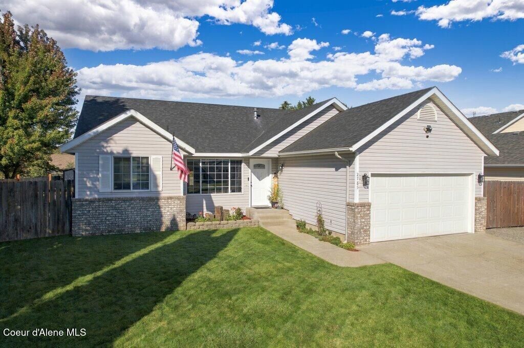 Property Photo:  2785 N Sand Trap Way  ID 83854 