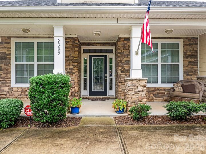 Property Photo:  9305 River Walk Way  NC 28214 