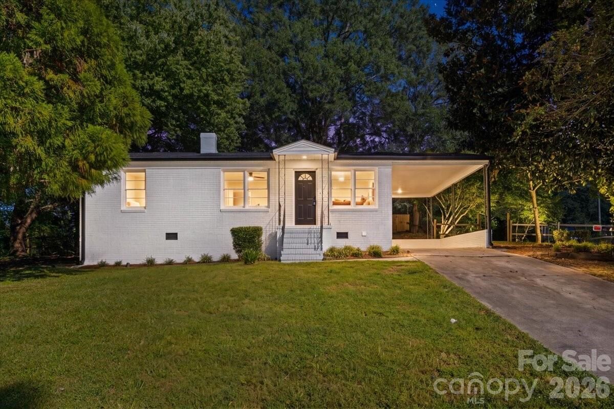 Property Photo:  2700 Douglas Drive  NC 28054 