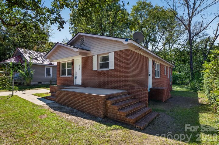 Property Photo:  427 Clinton Avenue  SC 29720 