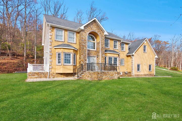Property Photo:  1121 N Washington Avenue N 23  NJ 08812 