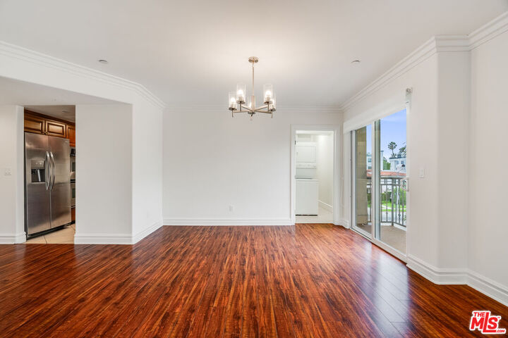 Property Photo:  8610 Chalmers Dr, Unit 203  CA 90035 