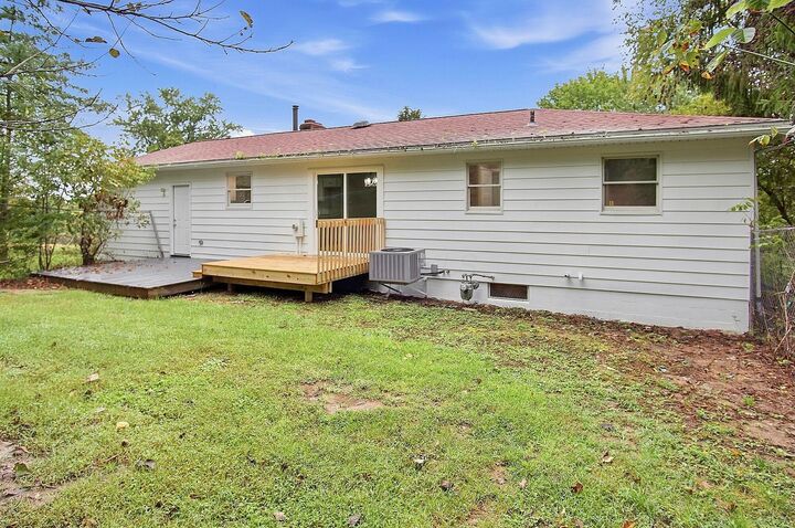 Property Photo:  1600 Musselman Drive  OH 43701 