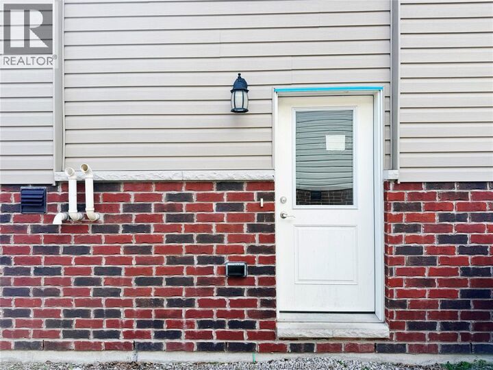 Property Photo: 475 Josephine Lower ON N9B 2K9