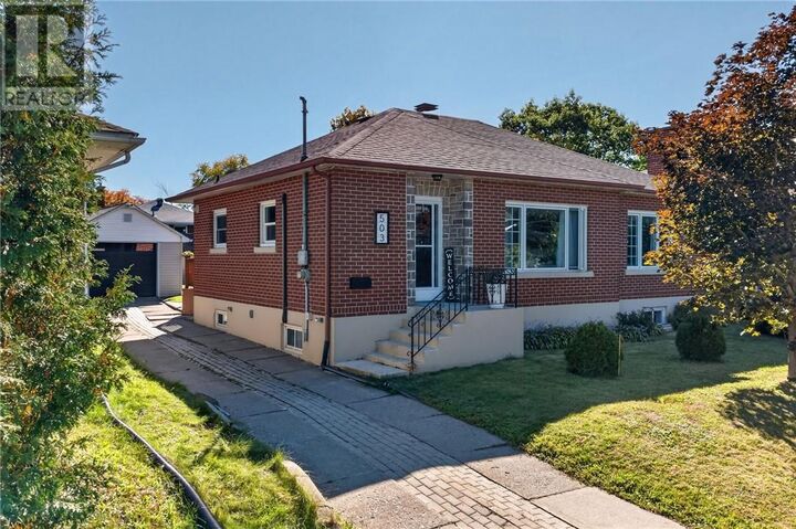 Property Photo:  503 McNeill Boulevard  ON P3C 2H6 