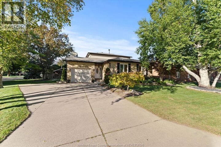 Property Photo: 234 Applewood Road ON N9Y 3P3
