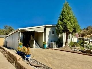 Property Photo:  46041 Road 415 92  CA 93614 