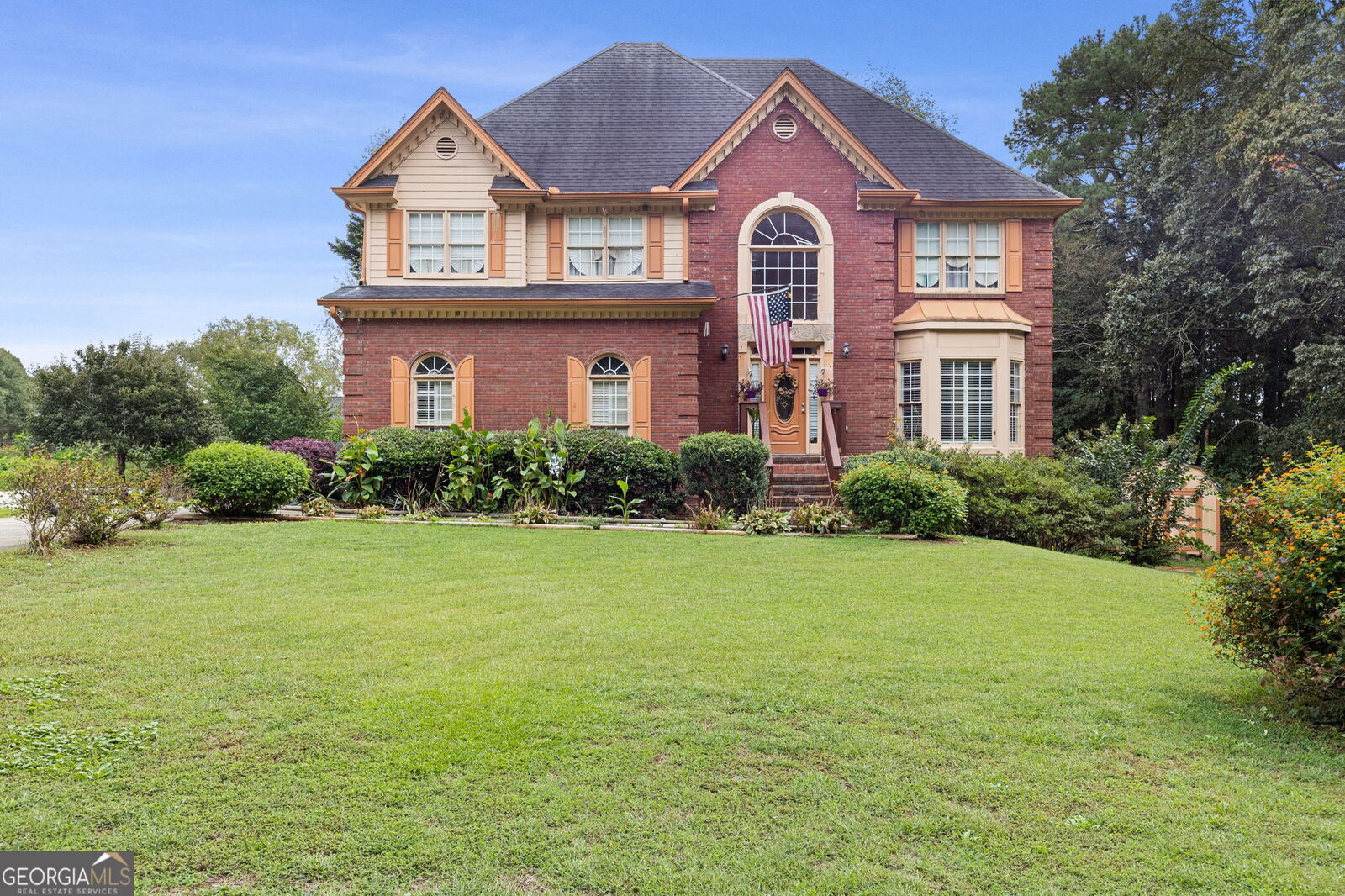 Property Photo: 605 Ozora Road GA 30052