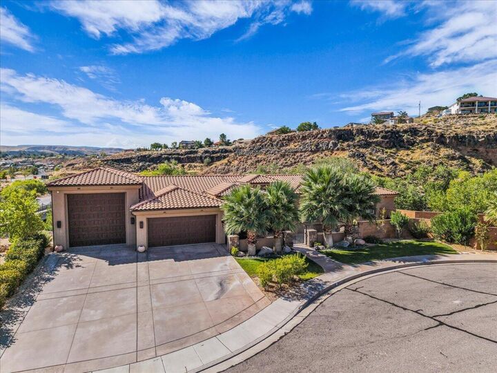 Property Photo: 86 E Kolob Cir UT 84774