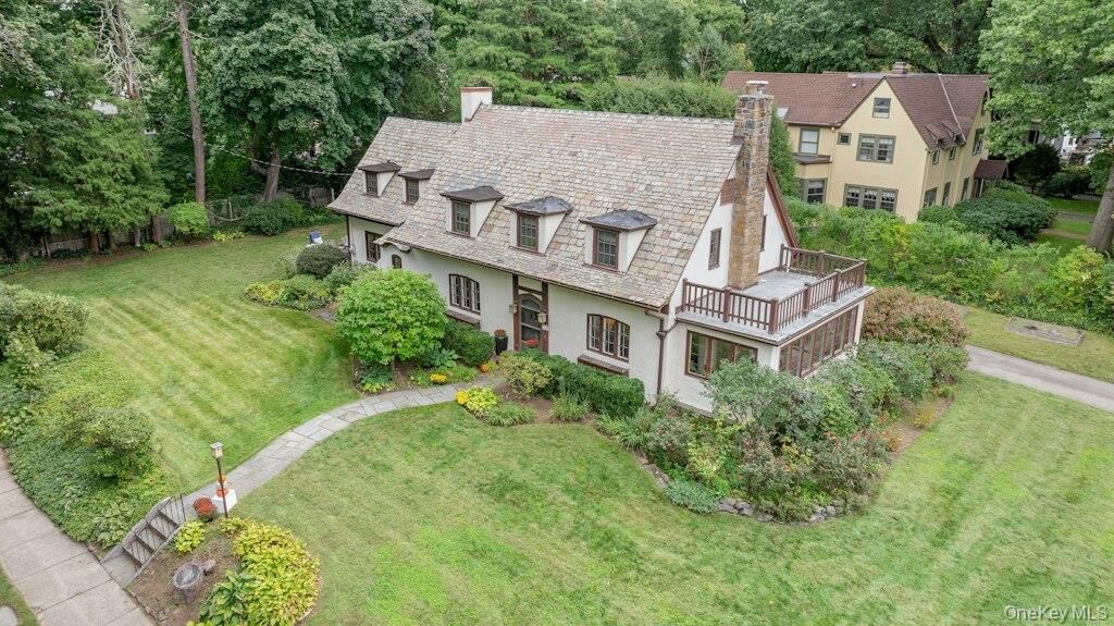 Property Photo: 508 Munroe Avenue NY 10591
