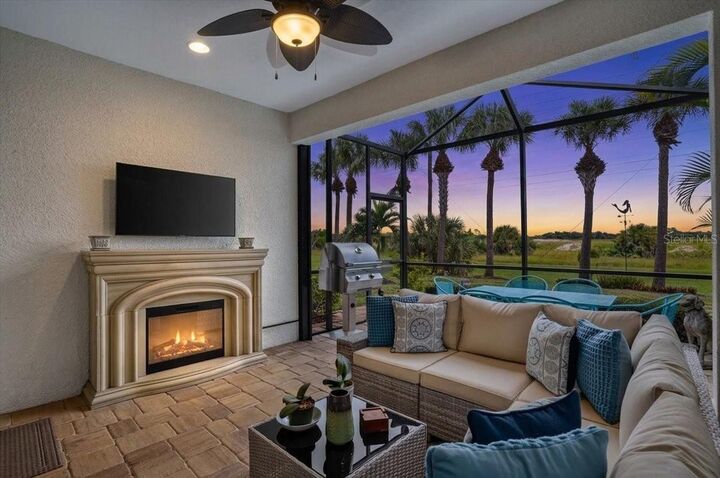 Property Photo:  11241 McDermott Court  FL 34223 