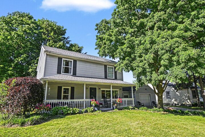 Property Photo:  46120 Sunset Street  MI 48167 